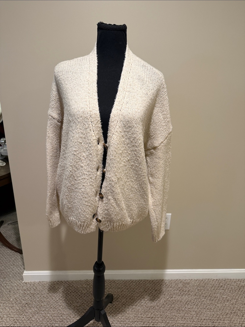 SO Cream Button-Front Open Knit Cardigan
